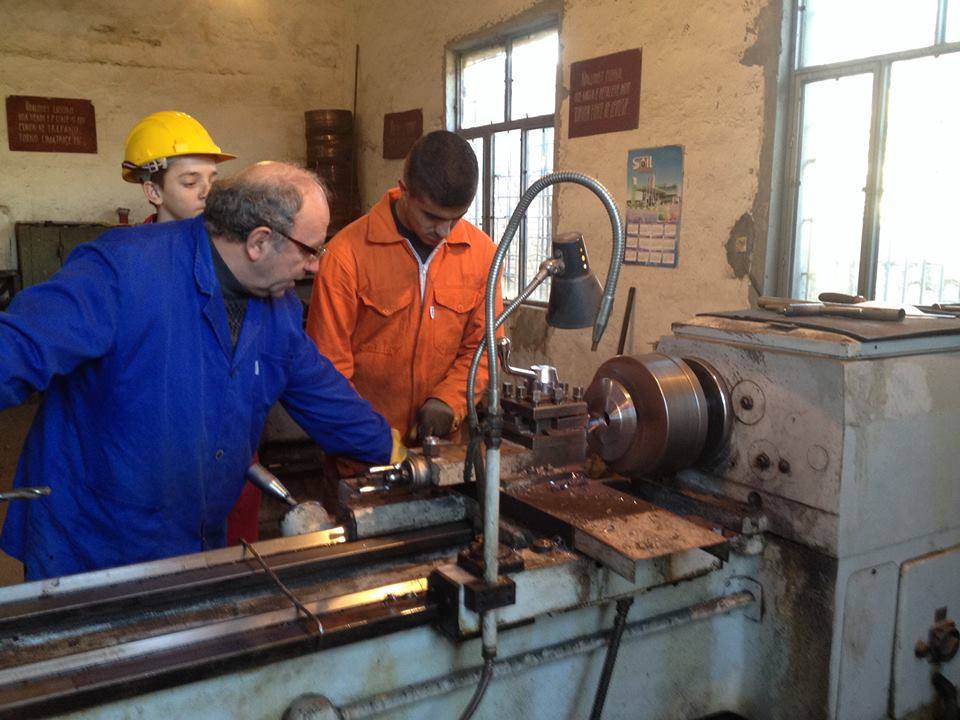 (19 dicembre 2014) Studenti sostenuti dal programma Work Experience  durante la pratica professionale.